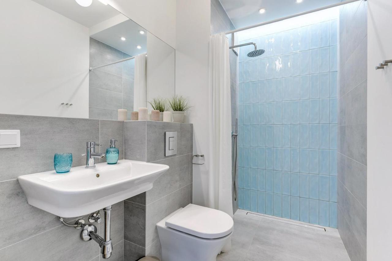 Gdansk Comfort Apartments Awiator エクステリア 写真